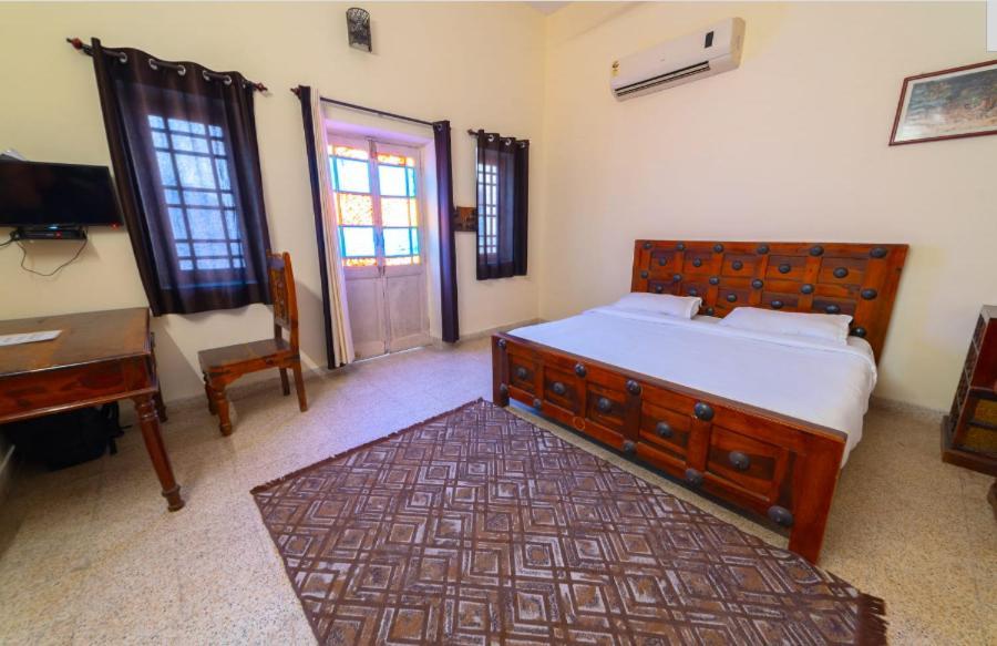 Sisodia Hotel & Resorts Jodhpur  Bagian luar foto